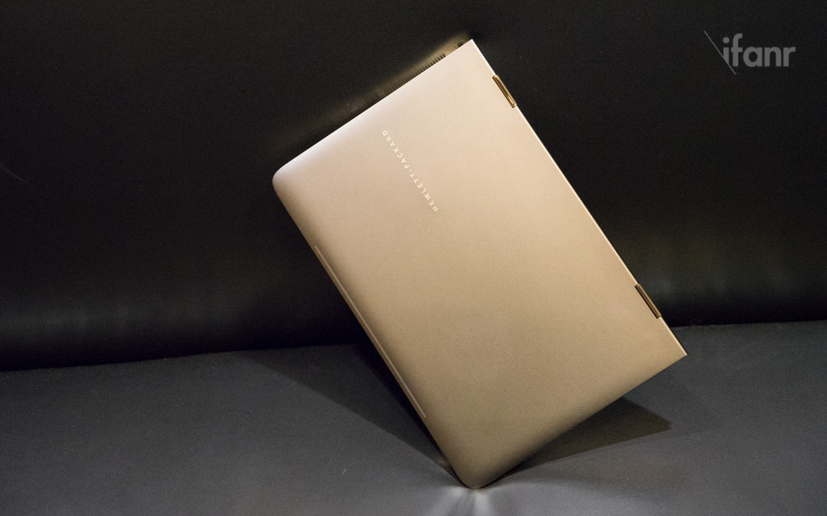Hewlett Packard HP Spextre X360 2015 photo by Hao Ying ifanr-25
