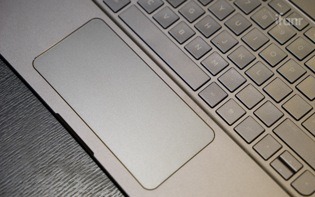 Hewlett Packard HP Spextre X360 2015 photo by Hao Ying ifanr-7